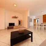 Villa Lili
